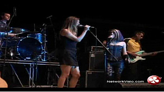 Groupe LEADERS Just a Girl et Standing in the Way Of Control